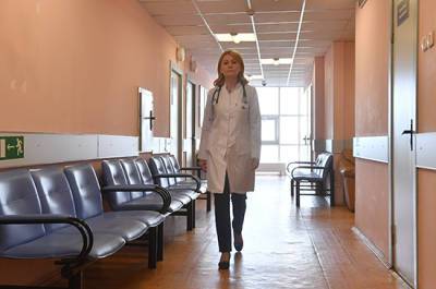 В поликлиниках Санкт-Петербурга возобновится диспансеризация