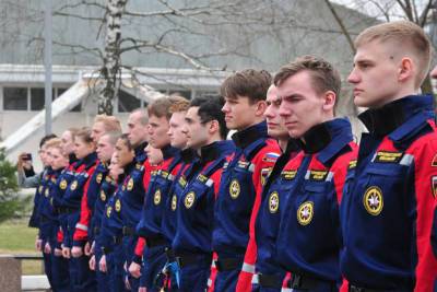 Путин поздравил с юбилеем волонтеров студенческого корпуса спасателей – Учительская газета
