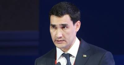 Сердар Бердымухамедов сменил отца на первой полосе правительственной газеты Туркменистана