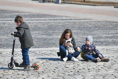 Эксперты Роскачества рассказали о влиянии гаджетов на детей