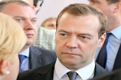 Медведев сообщил об искусственном усугублении конфликта на востоке Украины