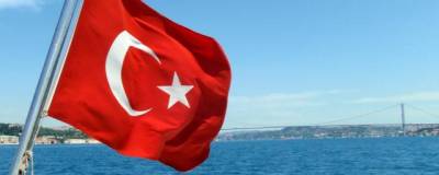 Турция закрыла границы изнутри, чтобы избежать катастрофы на курортах
