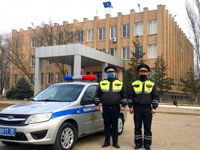 Полицейские спасли жизнь эпилептику в Астрахани