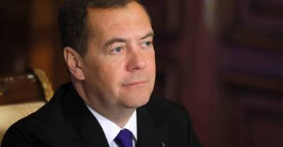 Медведев заявил о "роковых решениях" США и призвал Вашингтон осознать их цену