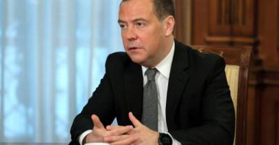 Медведев объяснил суть слов США о том, что "Россия заплатит цену"