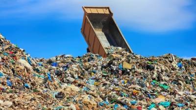 Как Израиль заваливают мусором: "Вся страна - незаконная свалка"