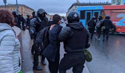 1770 человек задержали на акциях в поддержку Навального