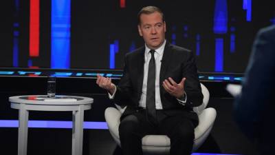 Дмитрий Медведев уличил США в двойных стандартах