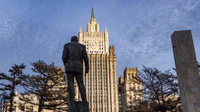 Посол Польши побывал в МИД РФ и отказался общаться с журналистами