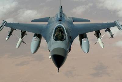 Американские истребители сопровождали полет противолодочных самолетов РФ