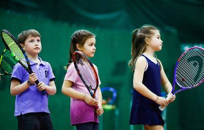 Депутат Романенко предложил возмещать родителям до 50% расходов на детский спорт
