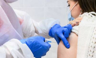Вакцинация AstraZeneca-SKBio начнется в большинстве регионов 28 апреля, - Ляшко