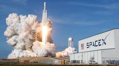 SpaceX сегодня совершит второй пилотируемый полет на МКС