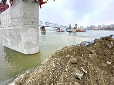 Группа «ВИС» готовит четвертый мост в Новосибирске к паводку