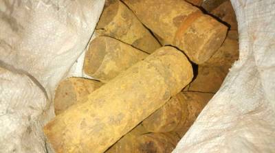 Житель Барановичей нашел на пустыре мешок с гильзами от снарядов