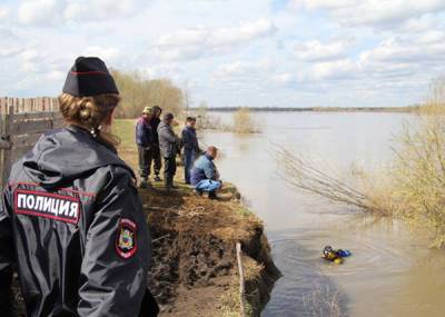 В Красноярске в лесу нашли останки 6-летней девочки