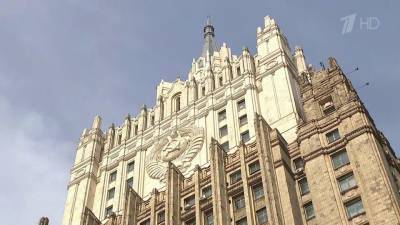 Москва объявила пять сотрудников посольства Польши персонами нон грата