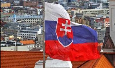 Словакия вслед за Чехией начала высылать российских дипломатов