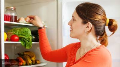 Эксперты рассказали, какие продукты нельзя хранить в холодильнике