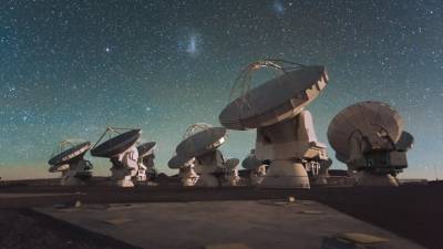 Почти невозможно: астрономы разглядели крошечную галактику времён начала мира