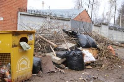 В Иванове УК игнорируют постановление о регистрации мусорных контейнеров