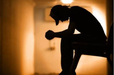 В Офис генпрокурора объяснил рост количества самоубийств среди подростков