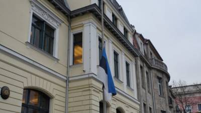 Российскому послу в Эстонии придется покинуть страну