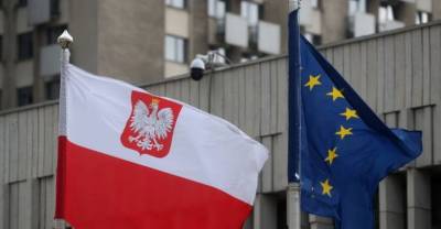 Польша оставила за собой право ответа на высылку дипломатов из России