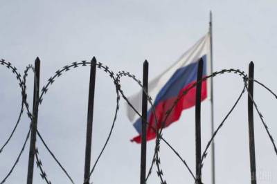 Чехія і РФ зрівняють кількість співробітників в посольствах до 32