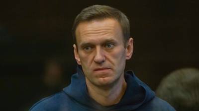 Навальный объявил о начале выхода из голодовки