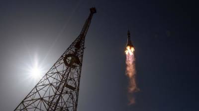 Названы сроки отправки космонавтов на новую космическую станцию РФ