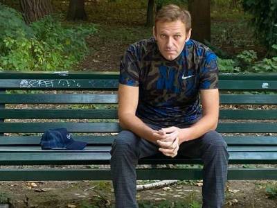 «Пожелайте удачи»: Навальный передумал дальше голодать