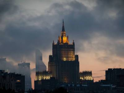 Политолог Ниязов: Высылка дипломатов ударит по рядовым россиянам