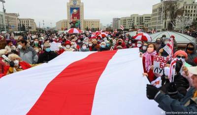 Массовые задержания оппозиции возобновились в Минске