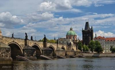 Польский эксперт рассказал, как дальше будут развиваться отношения Москвы и Праги