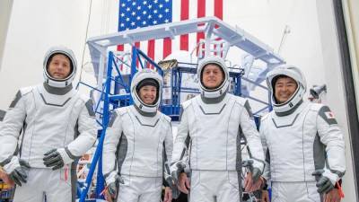 Crew Dragon с астронавтами на борту в третий раз стартовал к МКС