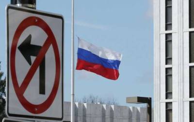 Страны Балтии высылают четырех российских дипломатов в знак солидарности с Чехией