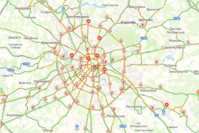 Дептранс оценил пробки на дорогах Москвы в девять баллов