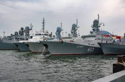 Корабли ВМС РФ вернулись на базы после масштабных учений в Крыму