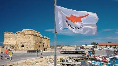На Кипре ввели комендантский час из-за ухудшения ситуации с распространением COVID-19