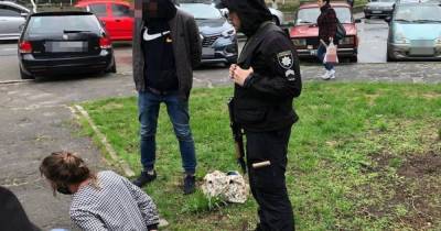 В Ровенской области нетрезвая женщина избила полицейскую, которая шла на вызов