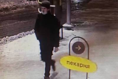 В Смоленске разыскивают молодого человека, подозреваемого в грабеже
