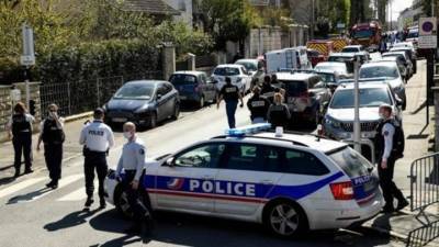 Убивший сотрудницу полиции под Парижем кричал "Аллаху акбар!"