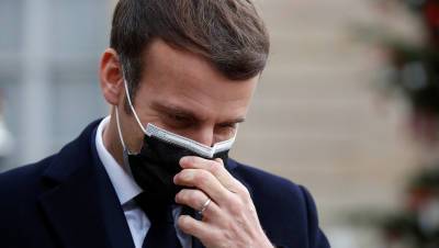 Макрон заявил, что Франция продолжит упорную борьбу с терроризмом