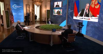 В Германии рассказали, как выступление Макрона на саммите по климату прервали ради Путина