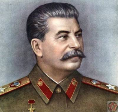 Сбор подписей за установку фигуры Сталина в Москве начнется 9 мая