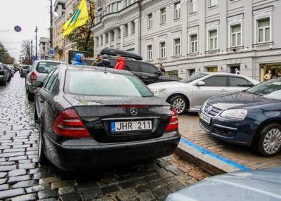 На улицах Украины появились авто, которые могут составить реальную конкуренцию «евробляхам», ФОТО