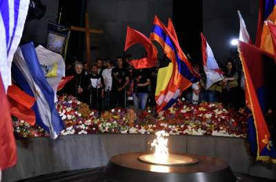 Приуроченный к годовщине геноцида армян митинг прошел в Бейруте