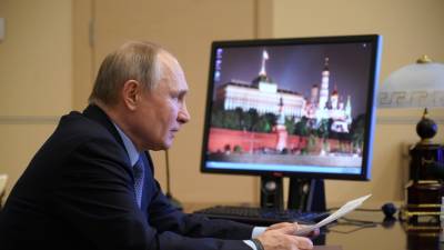 В Кремле рассказали о графике Путина на майские нерабочие дни