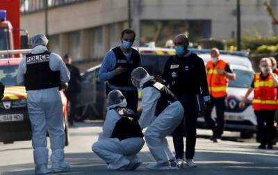 Убийство полицейской во Франции: задержаны три человека
